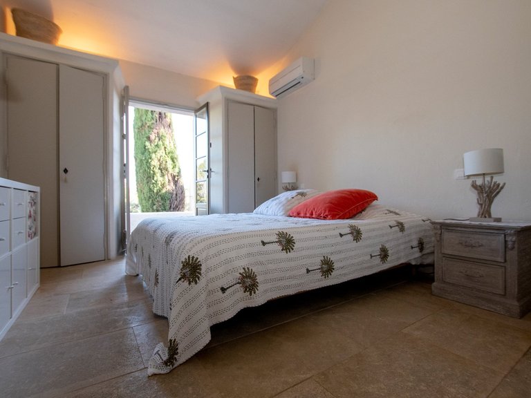 Villa for Sale in Mouans Sartoux, Mougins, Valbonne, Grasse Area 11
