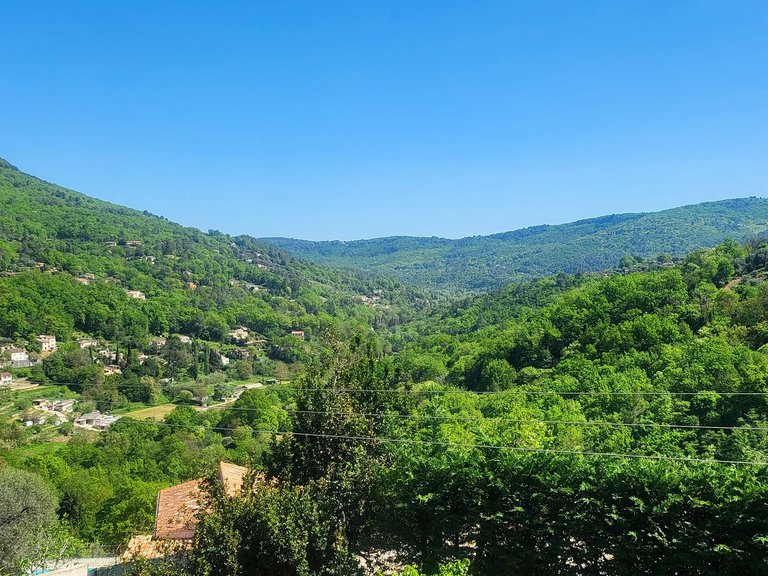 Villa for Sale in Le Bar Sur Loup, Mougins, Valbonne, Grasse Area 3