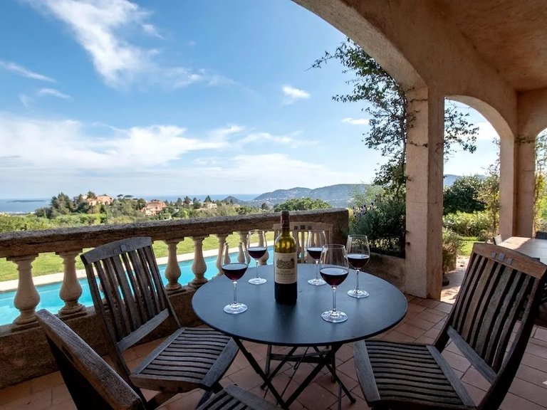Villa for Sale in Mandelieu La Napoule, Cannes Area 13