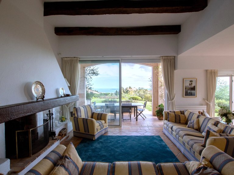 Villa for Sale in Mandelieu La Napoule, Cannes Area 16