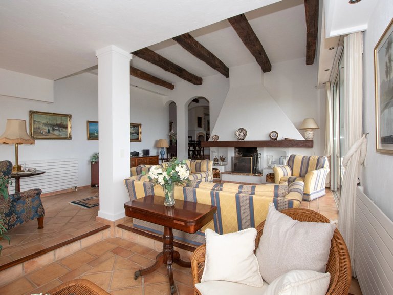 Villa for Sale in Mandelieu La Napoule, Cannes Area 18