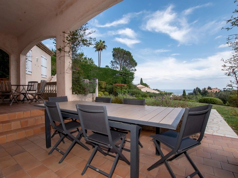 Villa for Sale in Mandelieu La Napoule, Cannes Area 20