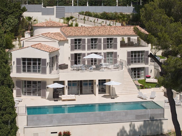 Villa for Sale in Cannes, Cannes Area 6