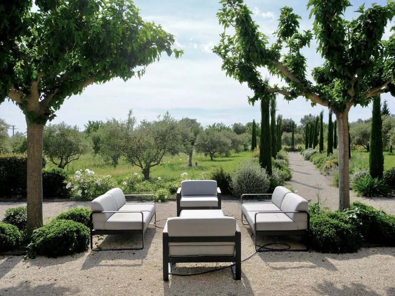 Villa for Sale in Gordes, The Luberon / Vaucluse 17