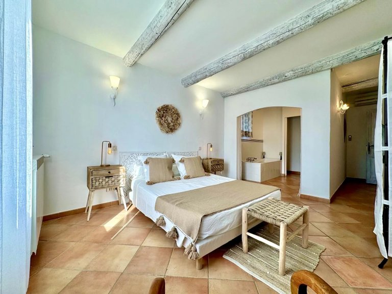 Villa for Sale in Mazan, Avignon And North Provence 14