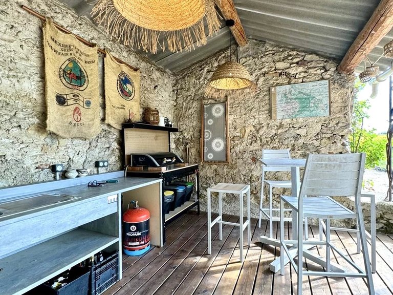 Villa for Sale in Mazan, Avignon And North Provence 4