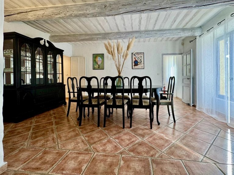 Villa for Sale in Mazan, Avignon And North Provence 6