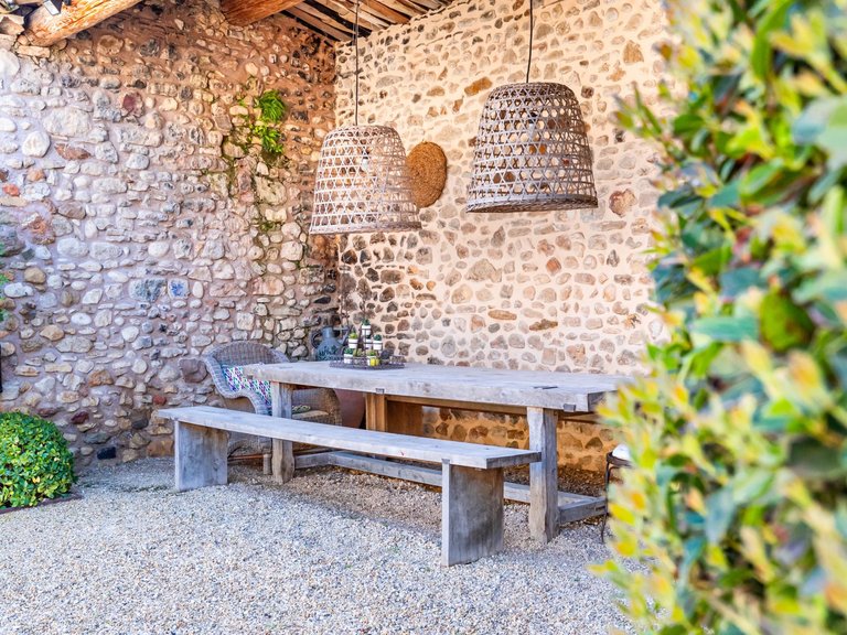 Villa for Sale in Goult, The Luberon / Vaucluse 6