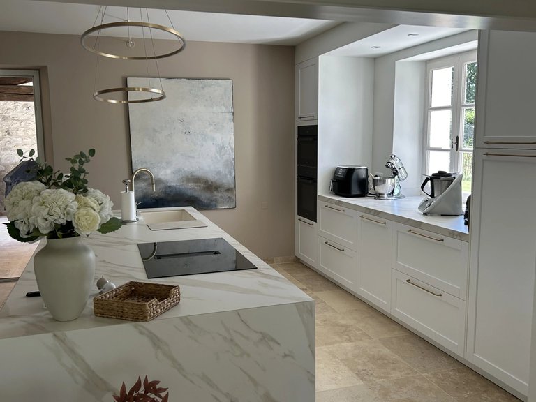 Villa for Sale in Montelimar, Avignon And North Provence 12