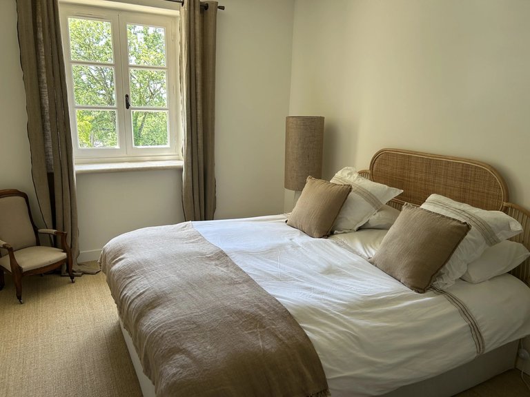 Villa for Sale in Montelimar, Avignon And North Provence 18