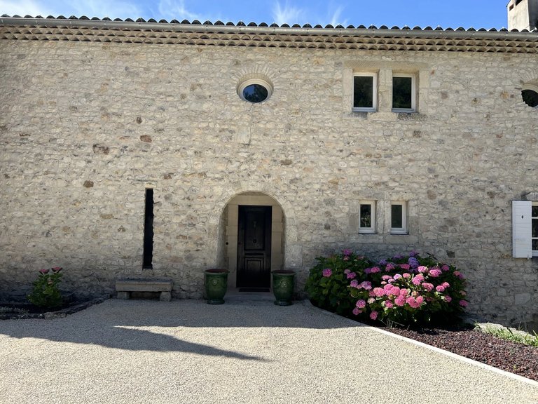 Villa for Sale in Montelimar, Avignon And North Provence 8