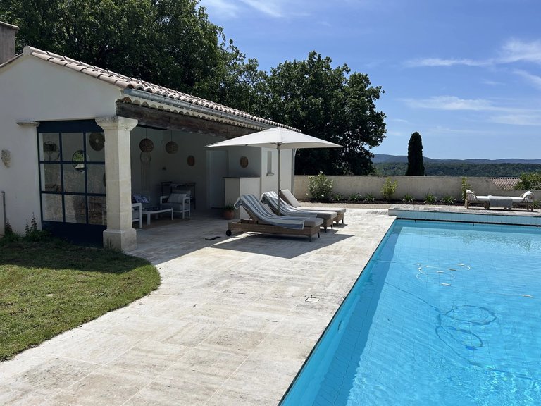 Villa for Sale in Montelimar, Avignon And North Provence 9