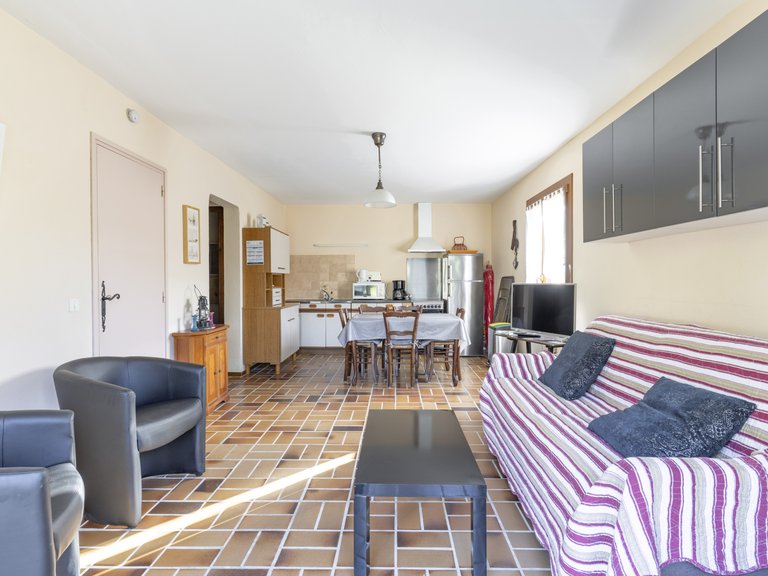 Villa for Sale in La Croix Valmer, St. Tropez, Grimaud Area 4
