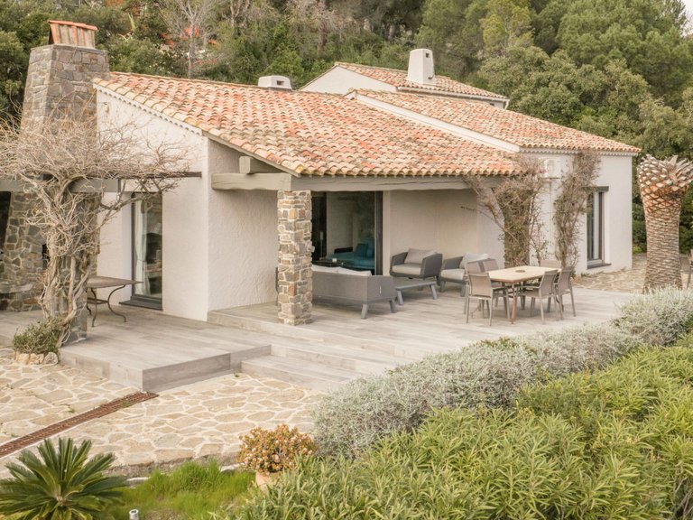 Villa for Sale in La Croix Valmer, St. Tropez, Grimaud Area 14