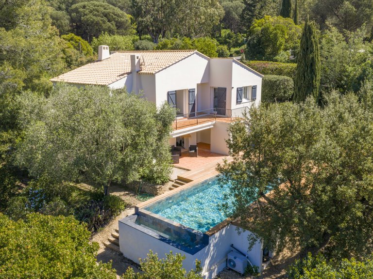 Villa for Sale in La Croix Valmer, St. Tropez, Grimaud Area 10