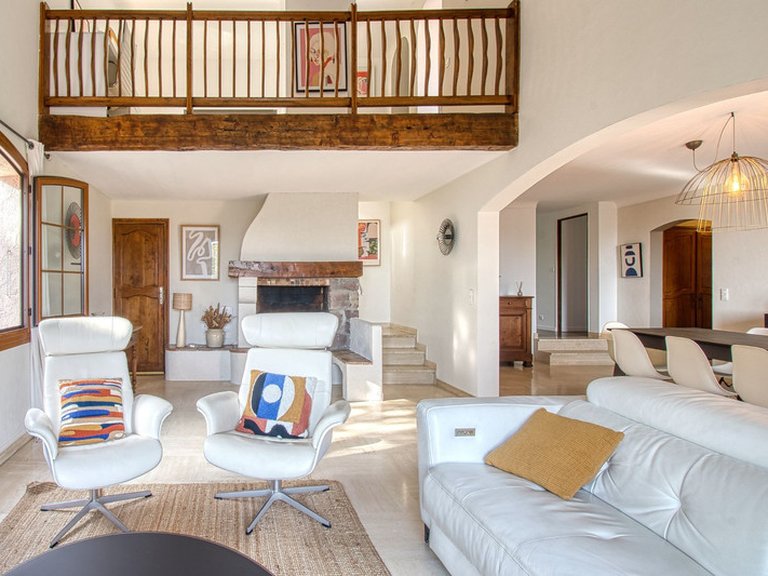 Villa for Sale in Les Issambres, St Raphaël, Ste Maxime Area 3