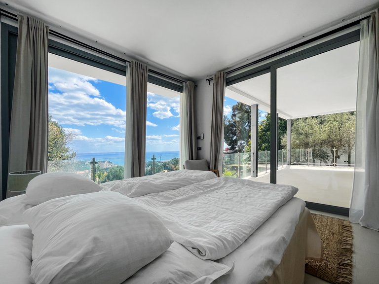 Villa for Sale in Gènova, Palma Area 13