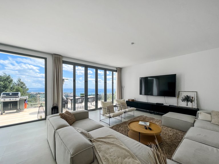 Villa for Sale in Gènova, Palma Area 3