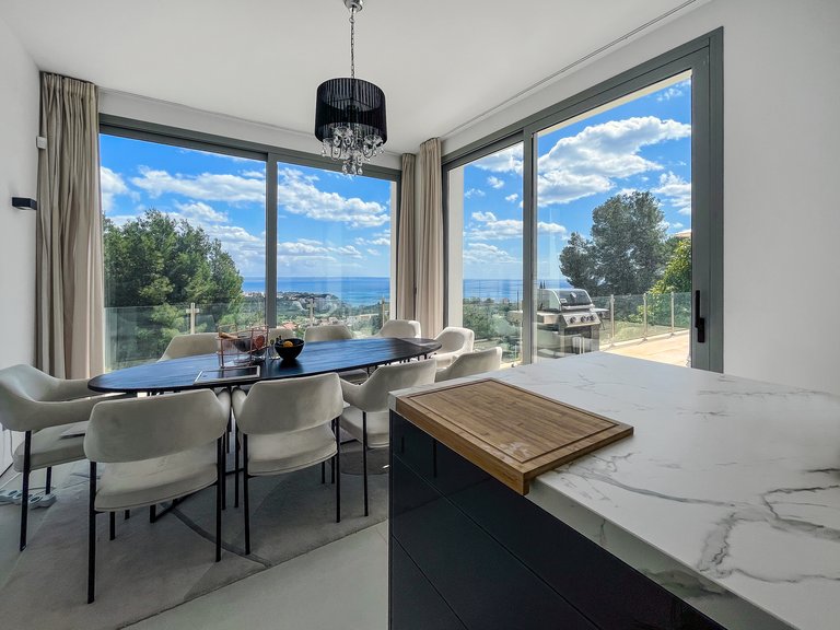 Villa for Sale in Gènova, Palma Area 8