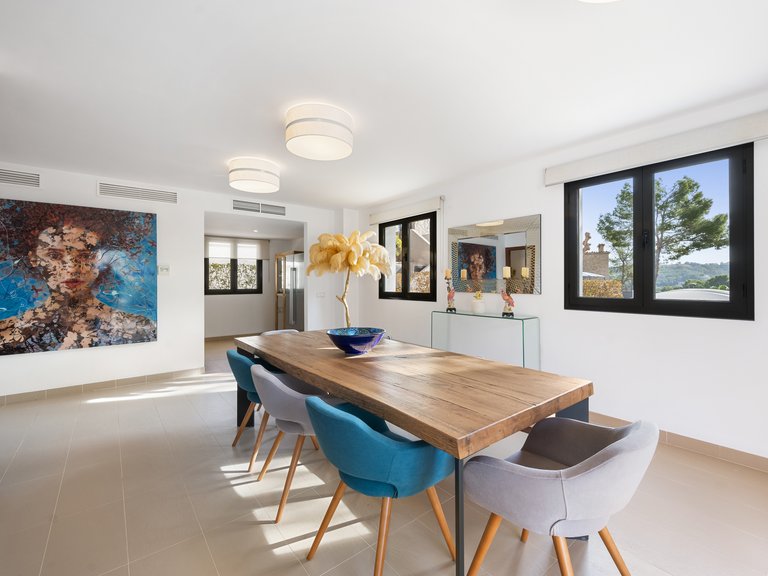 Apartment for Sale in Camp De Mar, South West 18