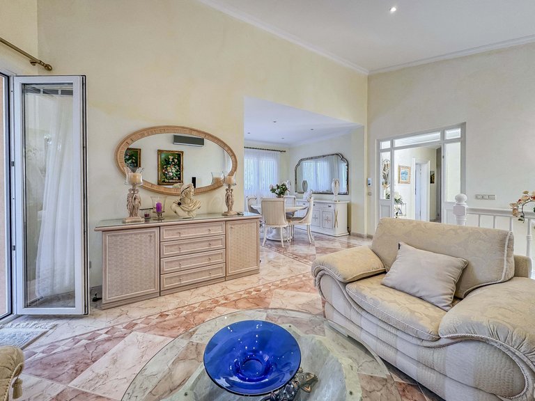 Villa for Sale in Costa De La Calma, South West 7