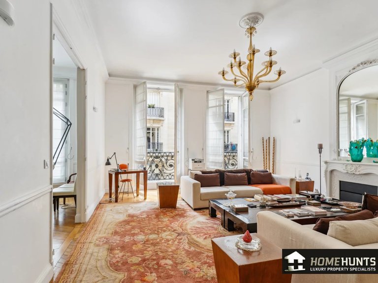 Apartment for Sale in 17th (monceau - Batignolles -ternes), Monceau - Montmartre (9th,17th, 18th) 3