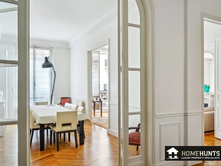 Apartment for Sale in 17th (monceau - Batignolles -ternes), Monceau - Montmartre (9th,17th, 18th) 6