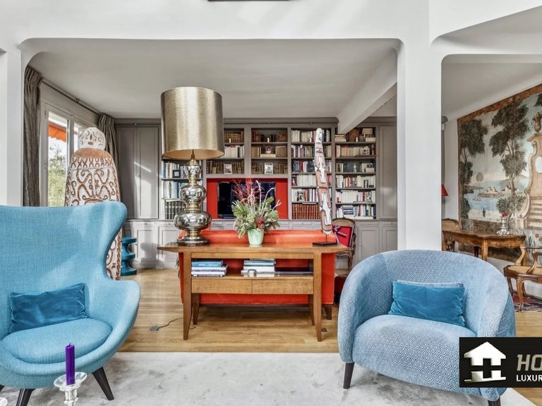 Apartment for Sale in 7th (invalides, Eiffel Tower, Orsay), Paris Left Bank (5th,6th & 7th ) 7