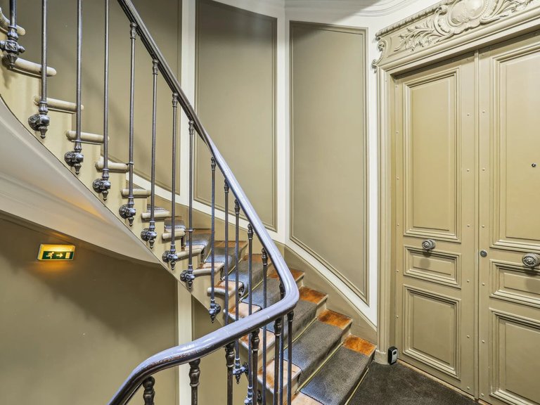 Apartment for Sale in 1st (louvre - Vendôme), Paris Right Bank (1st, 2nd, 3rd, 4th) 16