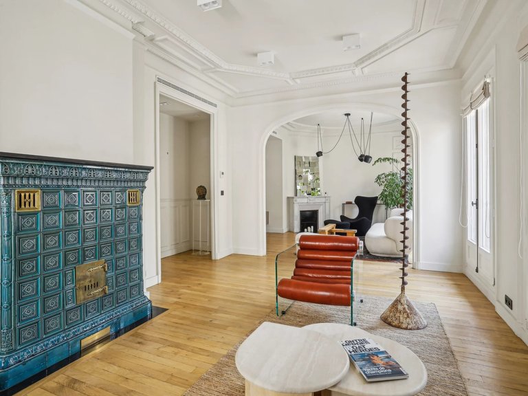 Apartment for Sale in 1st (louvre - Vendôme), Paris Right Bank (1st, 2nd, 3rd, 4th) 3