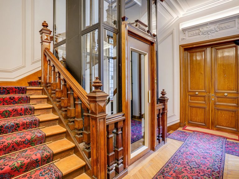 Apartment for Sale in 17th (monceau - Batignolles -ternes), Monceau - Montmartre (9th,17th, 18th) 12