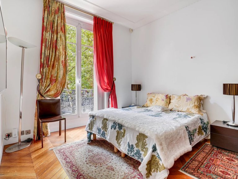 Apartment for Sale in 17th (monceau - Batignolles -ternes), Monceau - Montmartre (9th,17th, 18th) 6