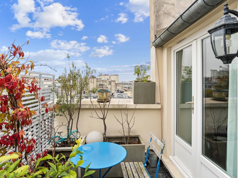 Apartment for Sale in 6th (saint Germain Des Prés - Luxembourg), Paris Left Bank (5th,6th & 7th ) 1