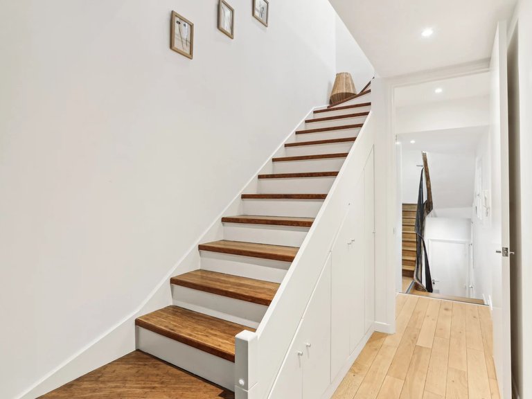 Apartment for Sale in 6th (saint Germain Des Prés - Luxembourg), Paris Left Bank (5th,6th & 7th ) 12