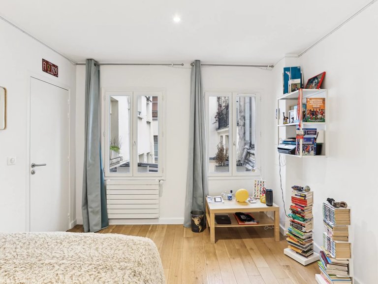 Apartment for Sale in 6th (saint Germain Des Prés - Luxembourg), Paris Left Bank (5th,6th & 7th ) 10