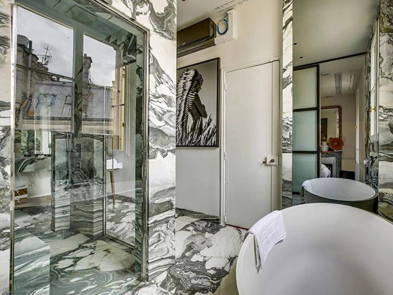 Apartment for Sale in 16th (trocadéro - Etoile - Passy), Golden Triangle - Trocadéro (8th - 16th) 13