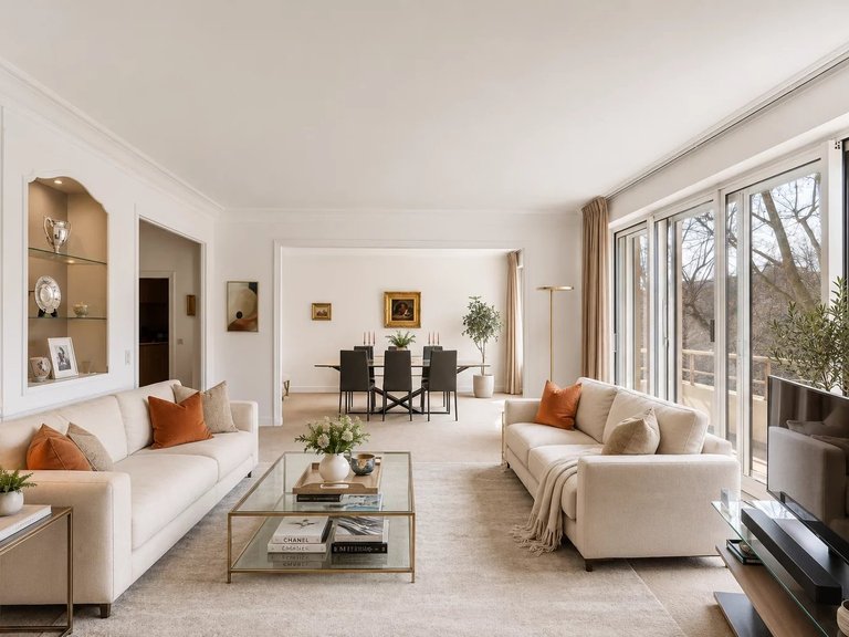 Apartment for Sale in 16th (trocadéro - Etoile - Passy), Golden Triangle - Trocadéro (8th - 16th) 8