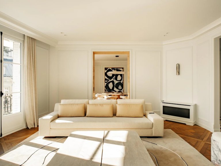 Apartment for Sale in 16th (trocadéro - Etoile - Passy), Golden Triangle - Trocadéro (8th - 16th) 4