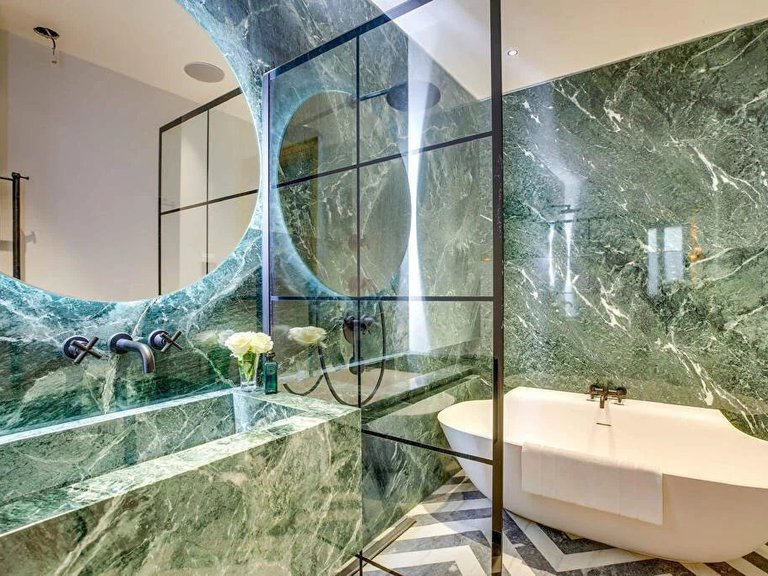 Apartment for Sale in 8th (golden Triangle - Parc Monceau), Golden Triangle - Trocadéro (8th - 16th) 17