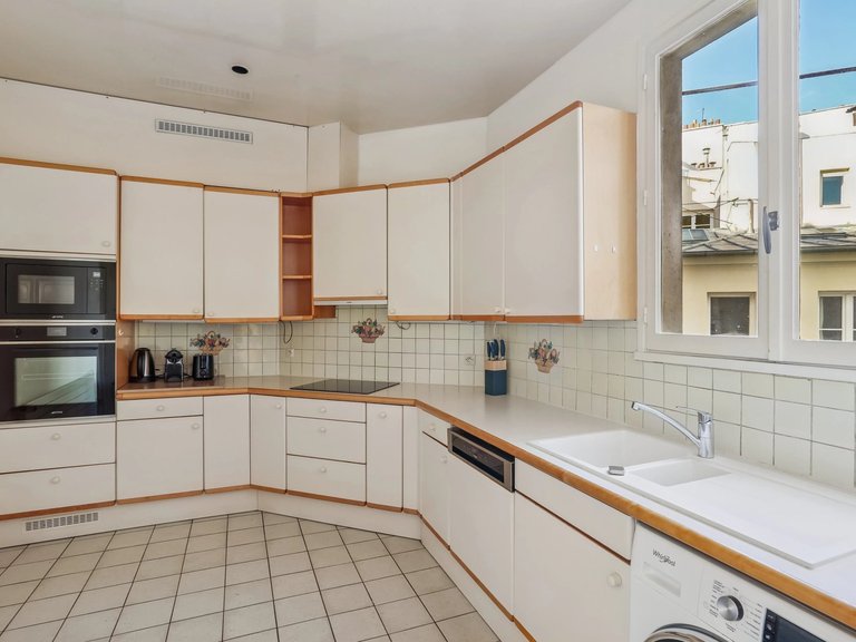 Apartment for Sale in 6th (saint Germain Des Prés - Luxembourg), Paris Left Bank (5th,6th & 7th ) 14