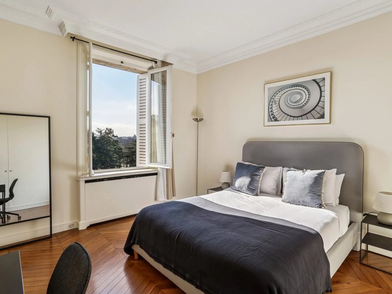 Apartment for Sale in 6th (saint Germain Des Prés - Luxembourg), Paris Left Bank (5th,6th & 7th ) 9