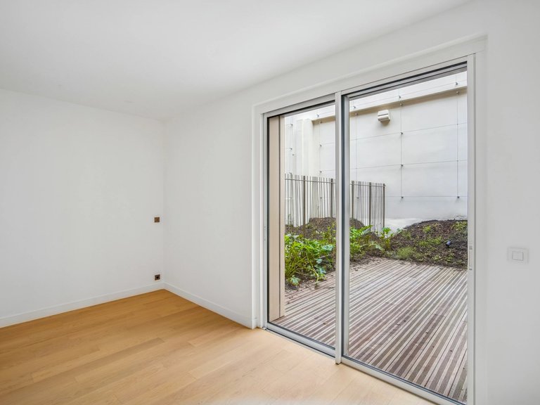 Apartment for Sale in 8th (golden Triangle - Parc Monceau), Golden Triangle - Trocadéro (8th - 16th) 12