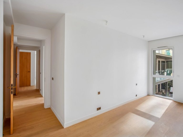 Apartment for Sale in 8th (golden Triangle - Parc Monceau), Golden Triangle - Trocadéro (8th - 16th) 7