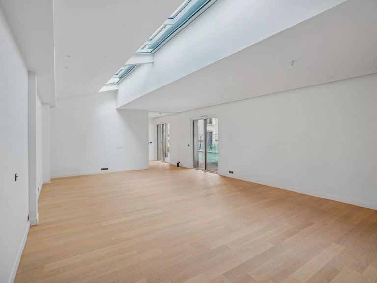 Apartment for Sale in 8th (golden Triangle - Parc Monceau), Golden Triangle - Trocadéro (8th - 16th) 7