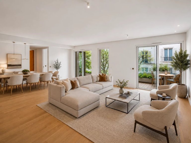 Apartment for Sale in 8th (golden Triangle - Parc Monceau), Golden Triangle - Trocadéro (8th - 16th) 10