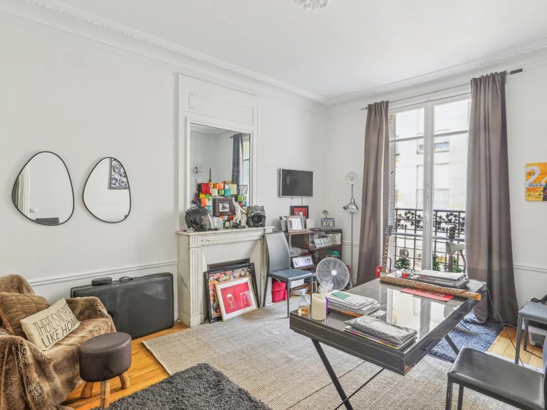 Apartment for Sale in 16th (trocadéro - Etoile - Passy), Golden Triangle - Trocadéro (8th - 16th) 15
