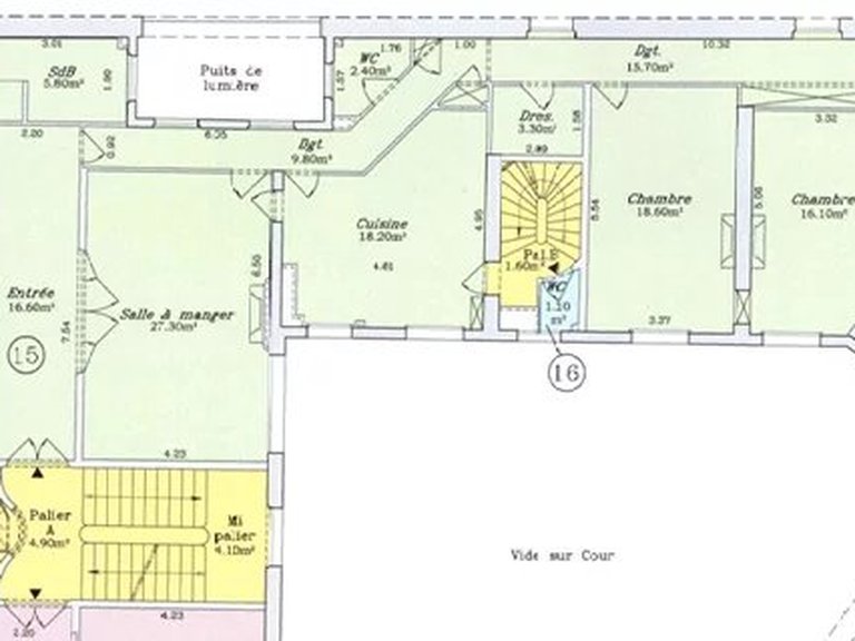 Apartment for Sale in 16th (trocadéro - Etoile - Passy), Golden Triangle - Trocadéro (8th - 16th) 17
