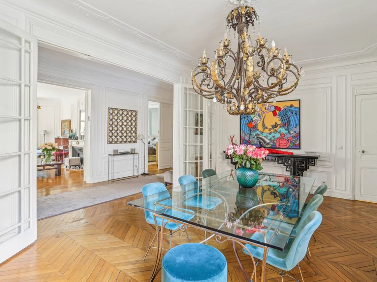 Apartment for Sale in 16th (trocadéro - Etoile - Passy), Golden Triangle - Trocadéro (8th - 16th) 8