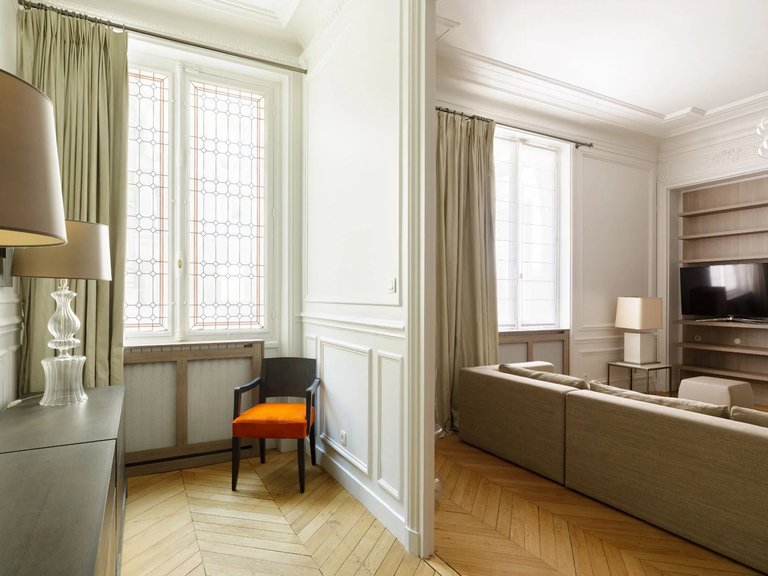 Apartment for Sale in 16th (trocadéro - Etoile - Passy), Golden Triangle - Trocadéro (8th - 16th) 14