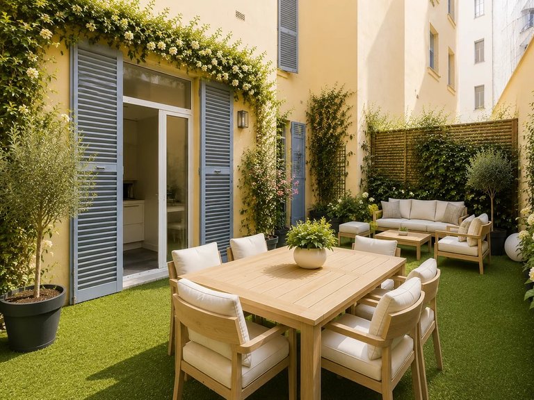 Apartment for Sale in 16th (trocadéro - Etoile - Passy), Golden Triangle - Trocadéro (8th - 16th) 19